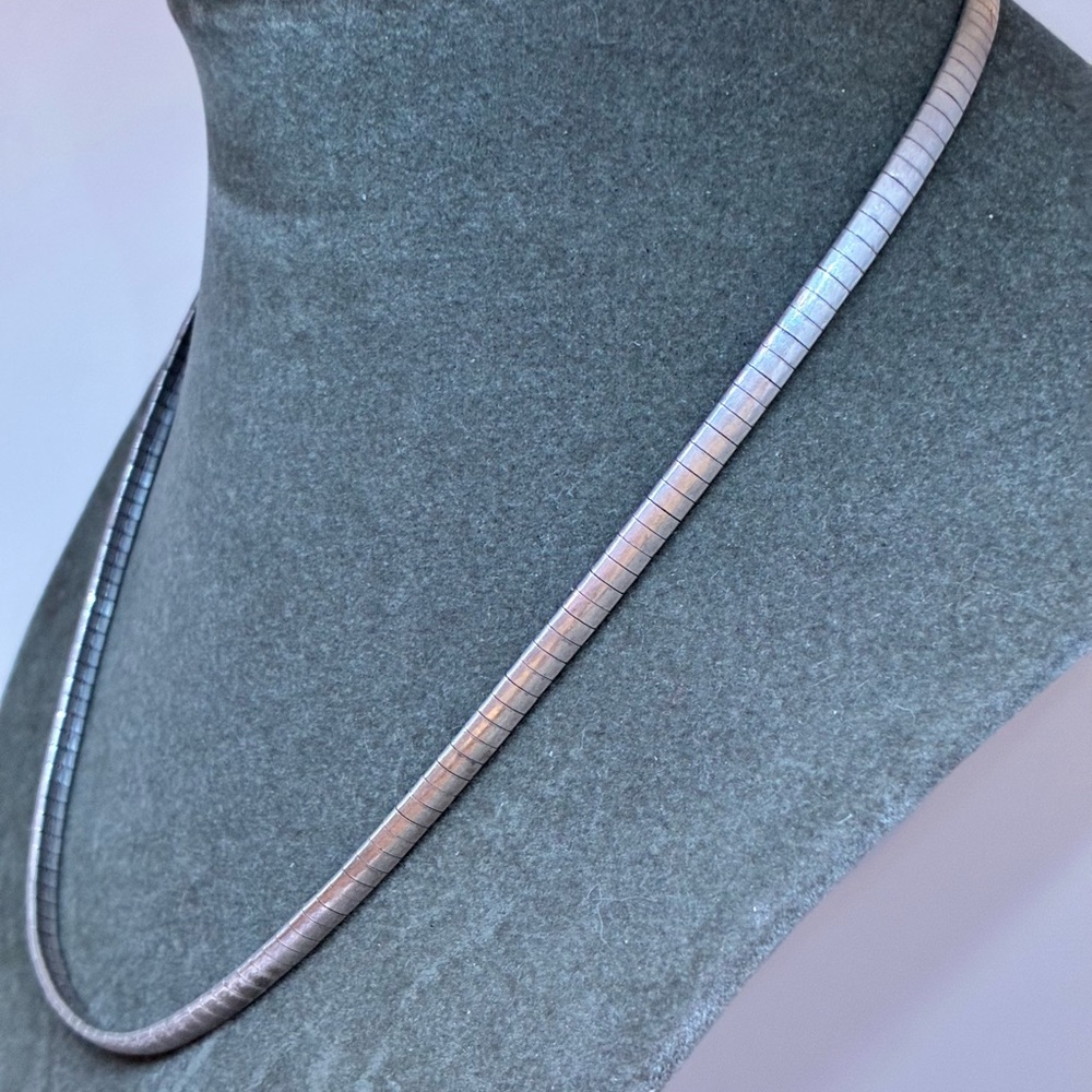 Elegant .925 Italy Silver Omega Necklace